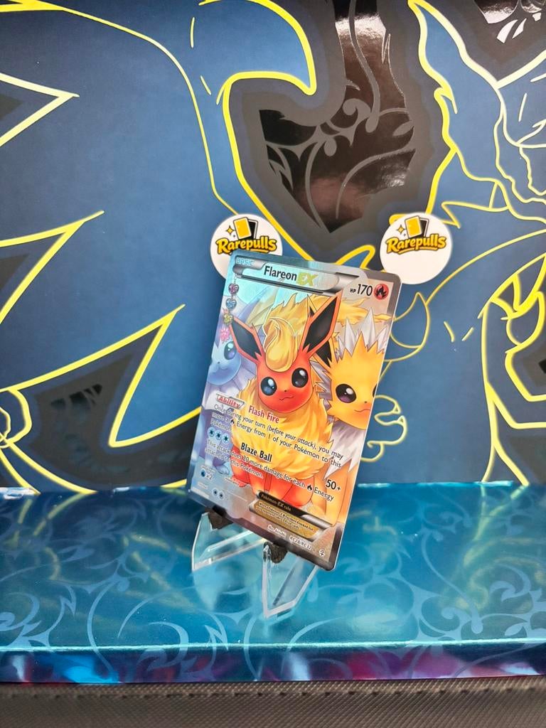 Flareon EX Radiant Collection RC28/RC32, Ophalen of Verzenden, Zo goed als nieuw