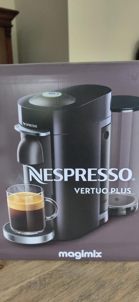 Nespresso Vertuo Plus - Nieuw in doos, Witgoed en Apparatuur, Koffiezetapparaten, Nieuw, Koffiepads en cups, Koffiemachine, Ophalen