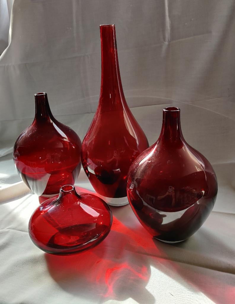 Ikea Salong vazen rood, Ophalen, Minder dan 50 cm, Rood, Glas