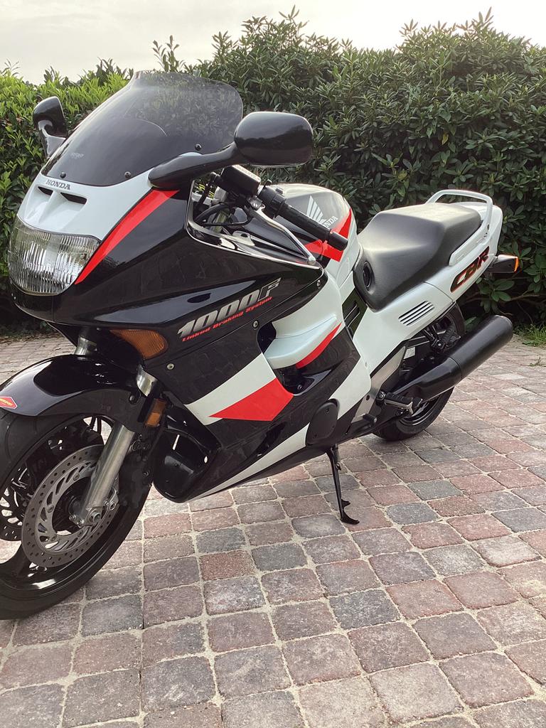 Honda CBR1000F slechts 12500km nieuwstaat!, Motoren, Motoren | Oldtimers, 4 cilinders, Meer dan 35 kW, 1000 cc