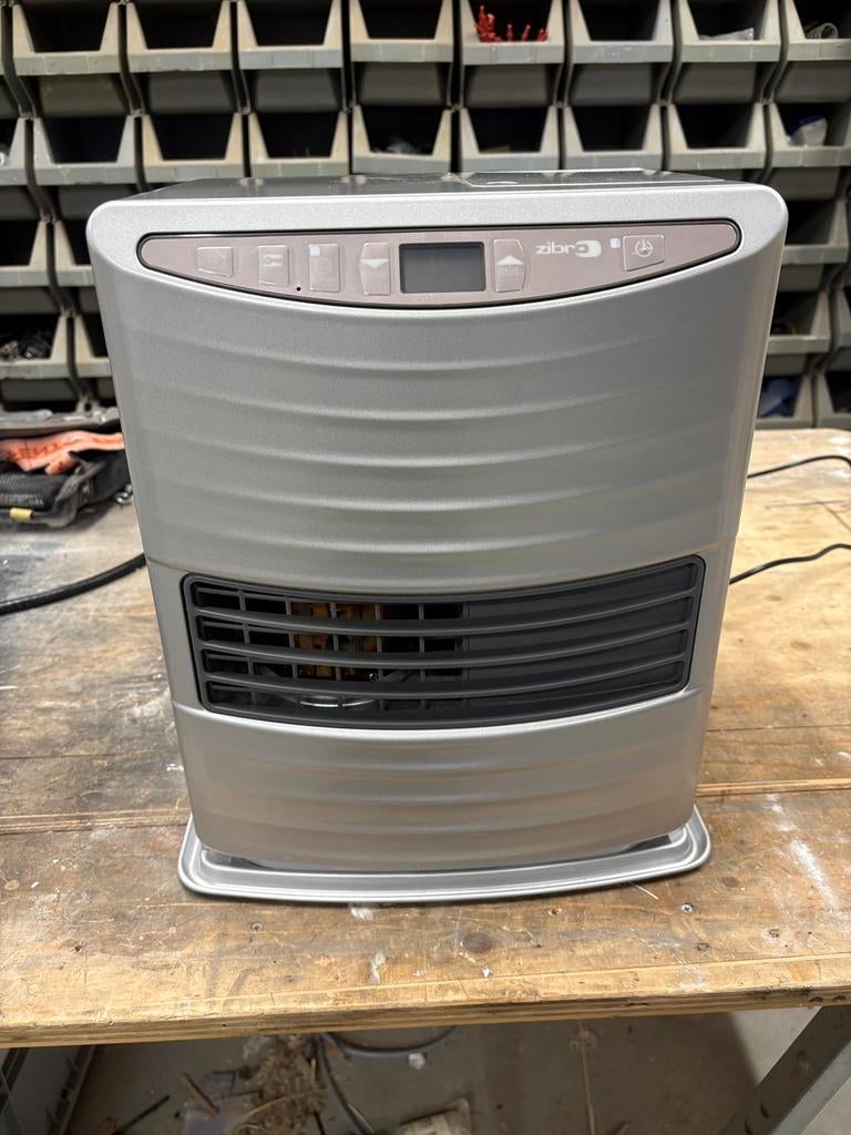 Zibro LC30, Huis en Inrichting, Kachels, Zo goed als nieuw, Vrijstaand, Petroleumkachel, Overige brandstoffen, Ophalen