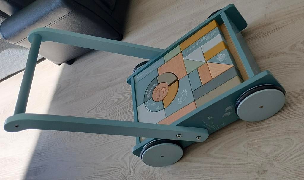 Leuke houten trolley/loopwagen voor jonge kindjes, Ophalen of Verzenden, Zo goed als nieuw