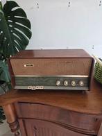 Philips radio met lichte schade, Ophalen of Verzenden