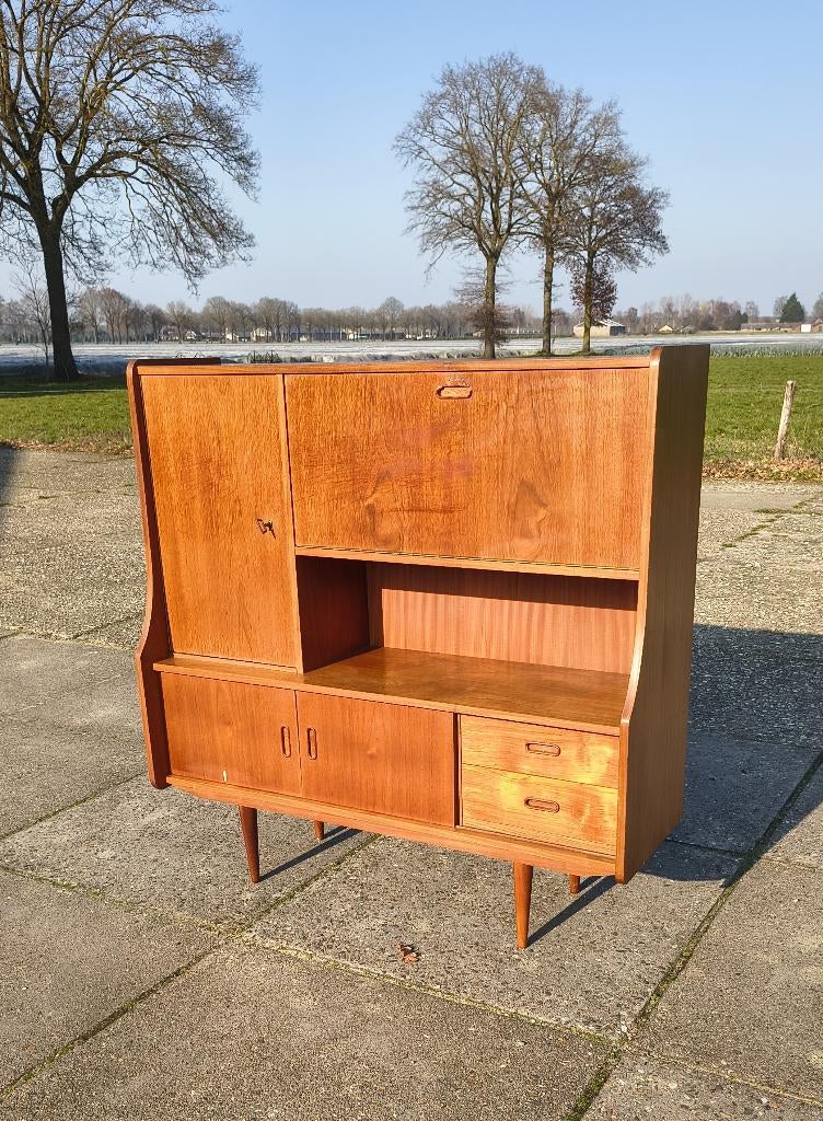 Vintage teak wandkast highboard jaren '60, Huis en Inrichting, Kasten | Wandmeubels, Ophalen, Gebruikt, 100 tot 150 cm, Teakhout
