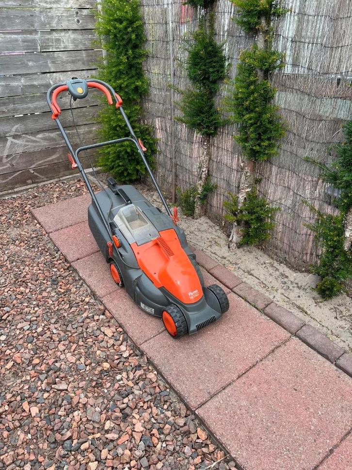 Grasmaaier electr Flymo, Tuin en Terras, Grasmaaiers, Zo goed als nieuw, Elektrische grasmaaier, Kooimesmaaier, Elektrische starter