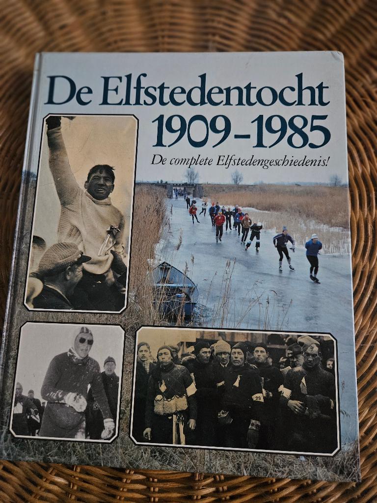 Elfstedentocht 1909-1985 - complete geschiedenis, Ophalen of Verzenden, Balsport