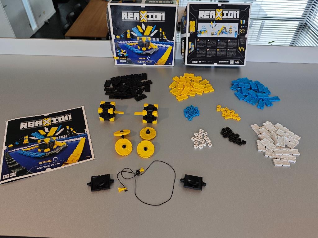 Reaxion Xpand - Domino Bouwset, Ophalen of Verzenden, Zo goed als nieuw, Overige merken