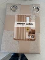 3 Nieuwe Blackout Gordijnen - 140x260 cm - Beige/Lichtbruin, Huis en Inrichting, Stoffering | Gordijnen en Lamellen, Ophalen, 100 tot 150 cm
