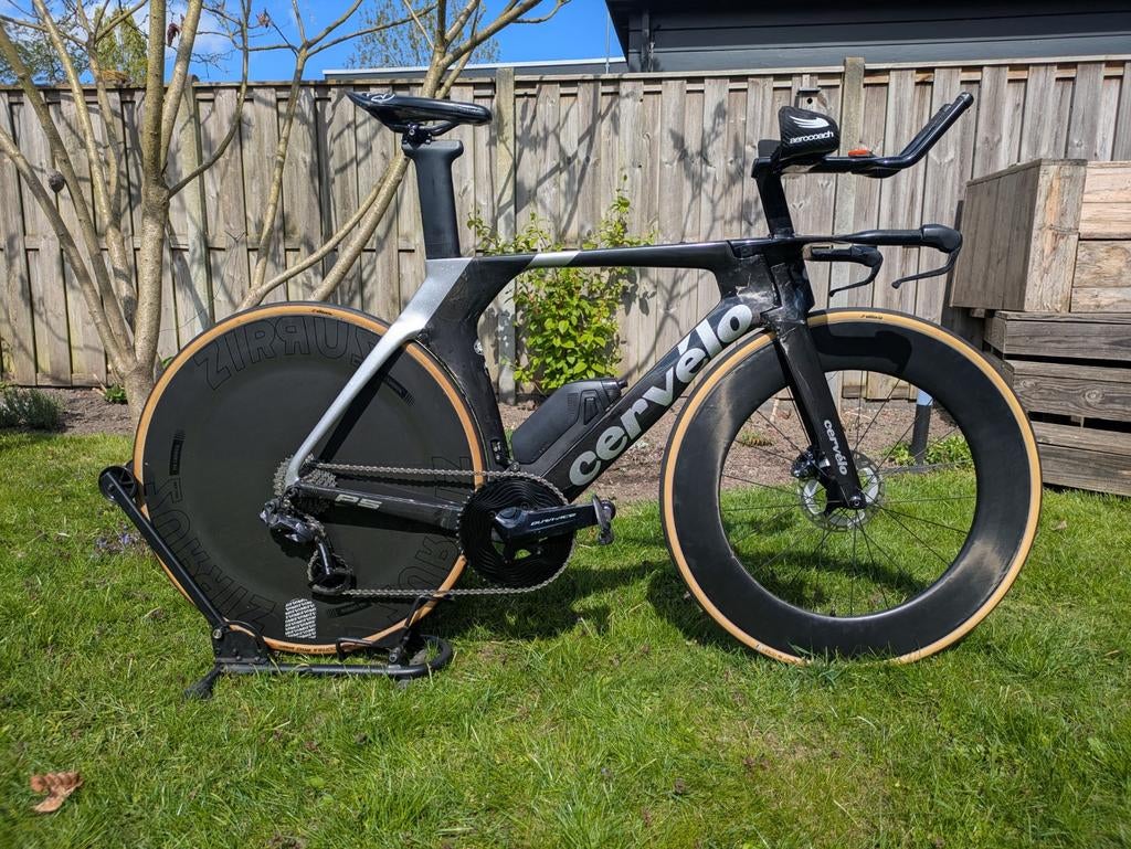 Custom Cervélo P5 tijdritfiets met extra voorwiel, 28 inch, Gebruikt, Meer dan 20 versnellingen, 53 tot 57 cm