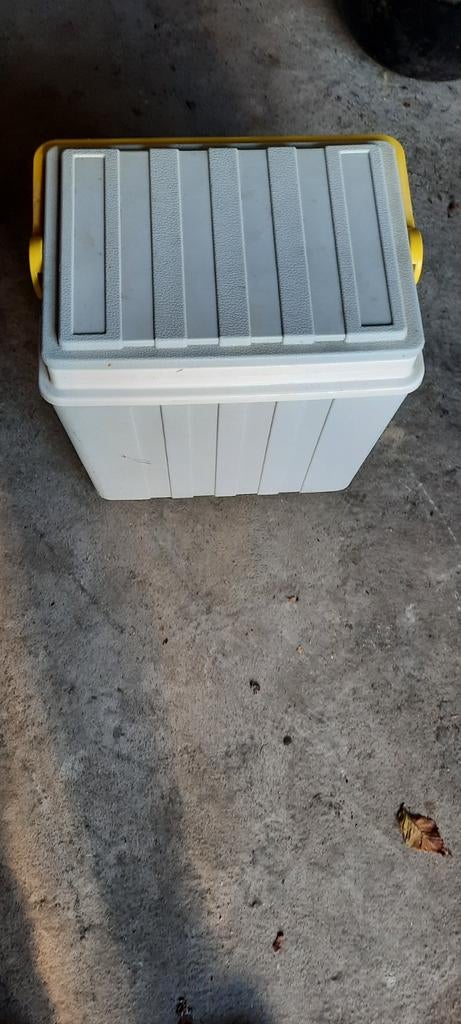 Coleman passieve koelbox, thermobox met 15/30/60 liter inhoud, mobiele passieve koelbox, ijsbox