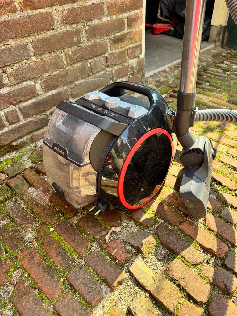 Miele Boost CX1 Active stofzuiger - Gebruikt, Witgoed en Apparatuur, Stofzuigers, Ophalen, Gebruikt, Stofzuiger, Minder dan 1200 watt