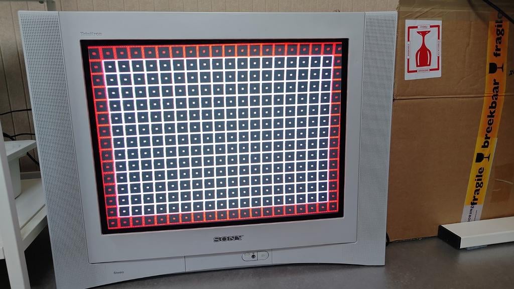 Sony Trinitron KV-21FQ10B RGB Retro CRT TV 4:3 50/60Hz, Audio, Tv en Foto, Vintage Televisies, Ophalen, Zo goed als nieuw, 40 tot 60 cm
