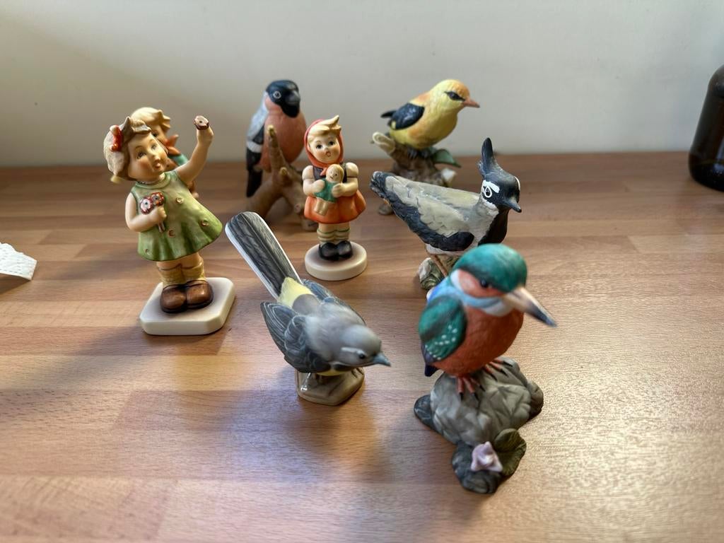 Diverse Goebel en Hummel beeldjes, Ophalen, Zo goed als nieuw, Poppenhuis