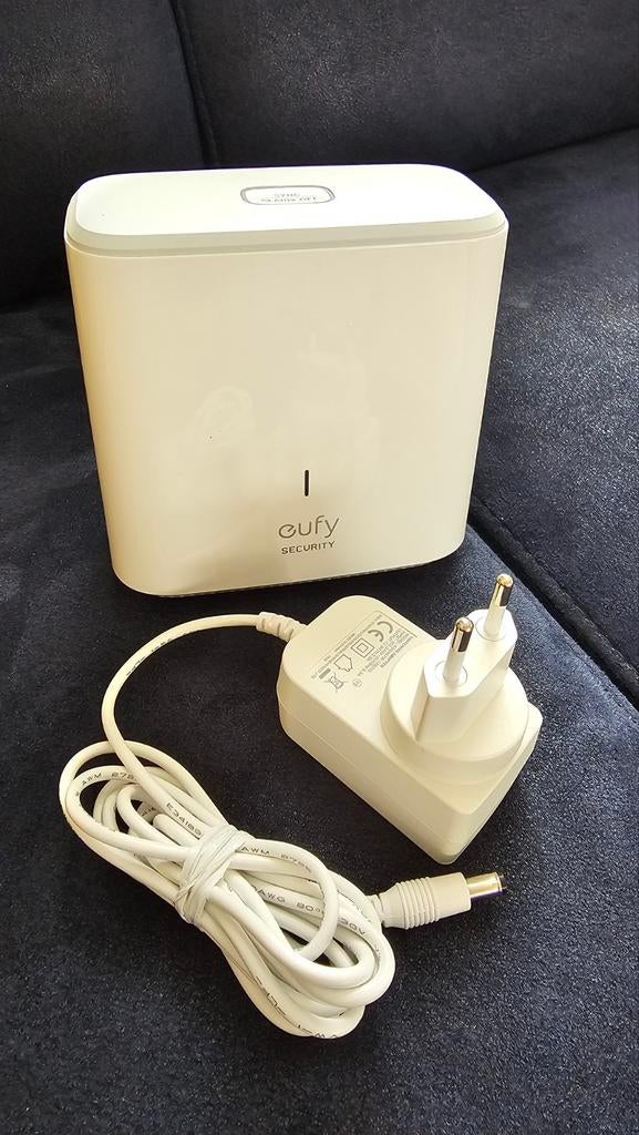 Eufy Homebase versie 1 met ingebouwde accu., Audio, Tv en Foto, Videobewaking, Ophalen of Verzenden, Zo goed als nieuw