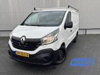 Renault Trafic 1.6 dCi L1H1*A/C*CRUISE*3-PERS*HAAK*TEL*IMPER, Auto's, Voorwielaandrijving, Euro 5, Gebruikt, Zwart