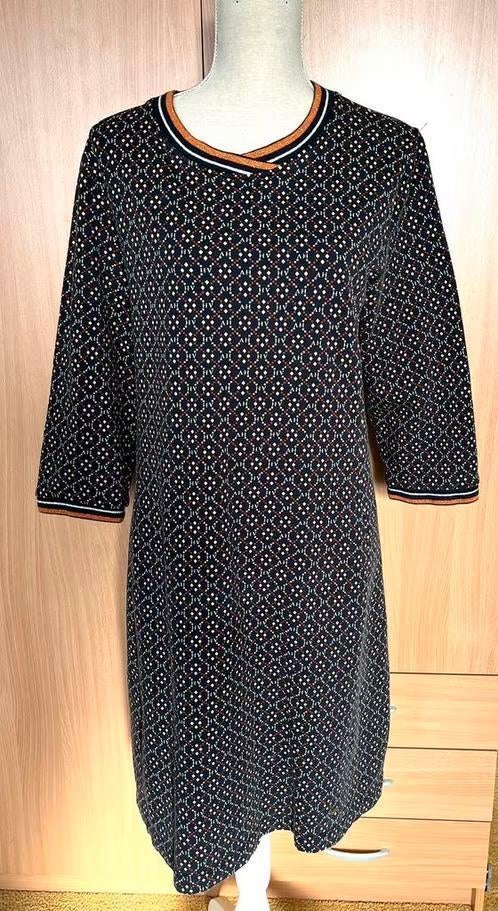 HV .Society jurk maat 44[v], Kleding | Dames, Jurken, Zo goed als nieuw, Maat 42/44 (L), Overige kleuren, Knielengte, Ophalen of Verzenden