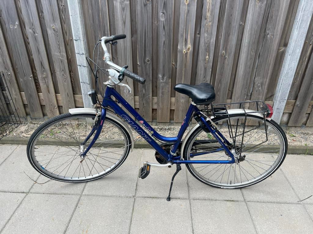 Giant damesfiets, blauw, Ophalen, Gebruikt, Versnellingen, Giant