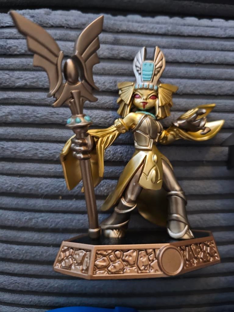 Skylanders golden Queen, dark King pen, fire reaktor crystal, Ophalen of Verzenden