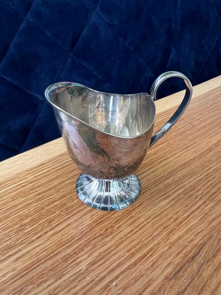 Vintage verzilverde Douwe Egberts melkkannetje, Ophalen of Verzenden, Zilver
