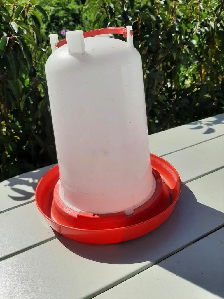 Kippen drinksilo, Ophalen, Zo goed als nieuw, Drinken en Voederen