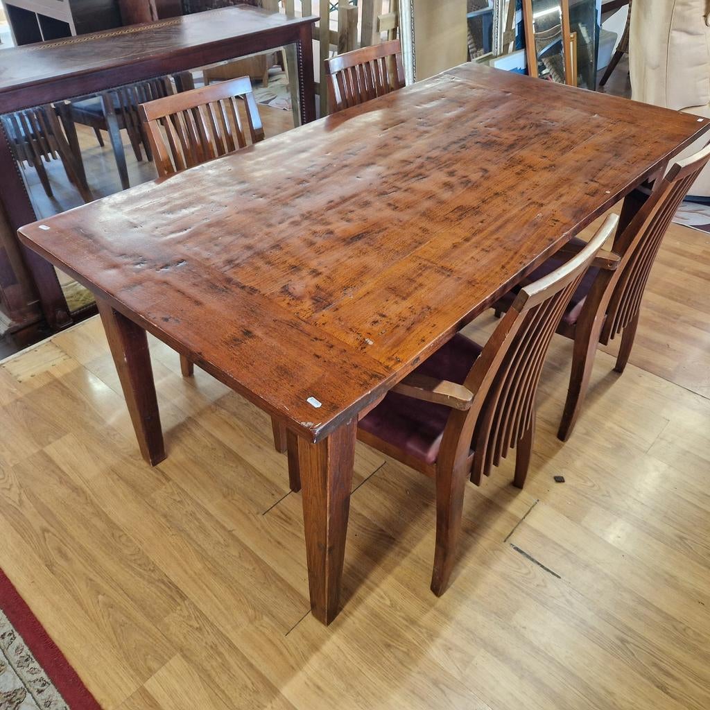 Update verkocht! Koloniale eettafel met vier stoelen, Ophalen, Gebruikt, Onbekend@voorbeeld.com, Onbekend