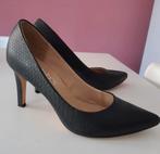 Zwarte pumps maat 38 Hobbs in zeer goede staat, Kleding | Dames, Pumps, Zwart, Ophalen of Verzenden, Zo goed als nieuw