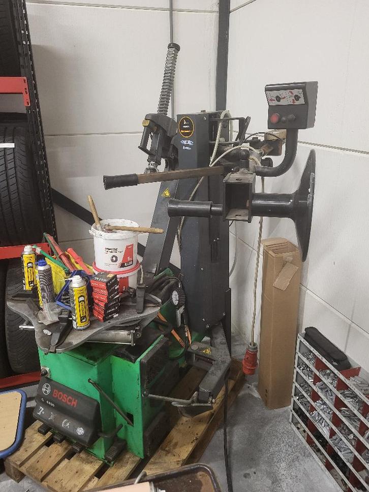Bosch TCE 4420 Bandenwisselaar 400V + Montage Toebehoren, Auto diversen, Autogereedschap, Gebruikt, Ophalen