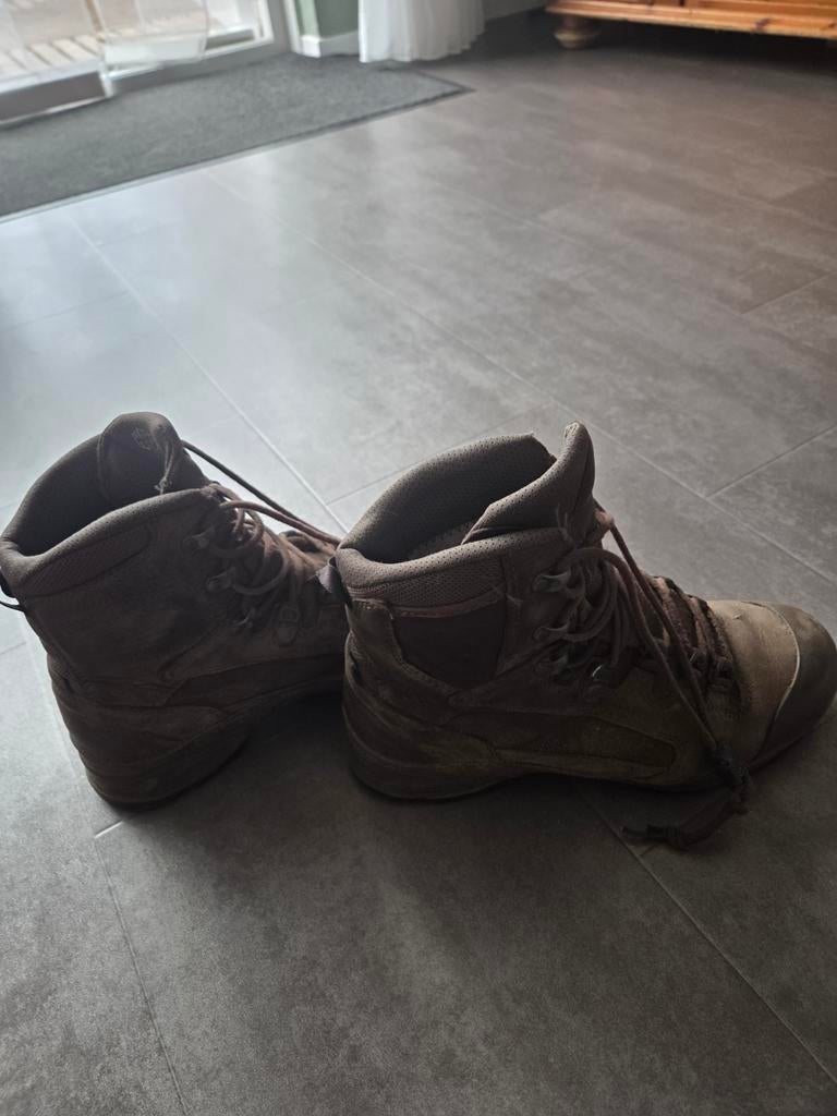 Veel gedragen militaire kisten, Ophalen of Verzenden