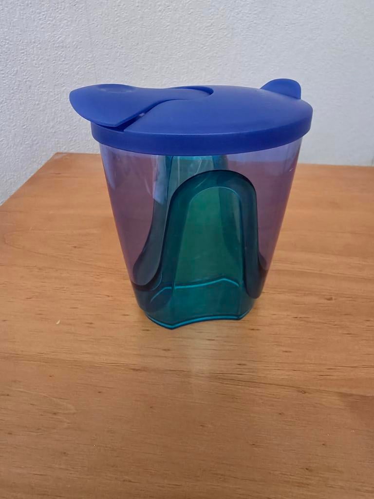 Tupperware Beker met schenktuit - Blauw/Groen, Huis en Inrichting, Keuken | Tupperware, Ophalen of Verzenden, Gebruikt, Groen
