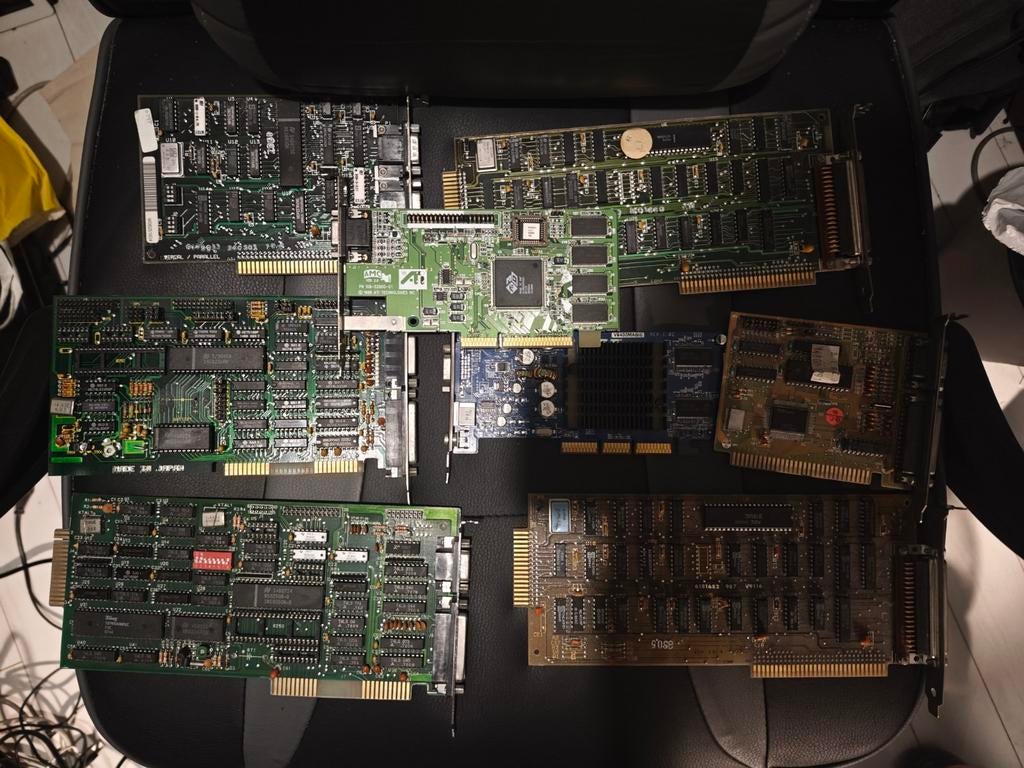 Verschillende ISA kaarten en 2 AGP kaarten. Ongetest, Computers en Software, Ophalen of Verzenden