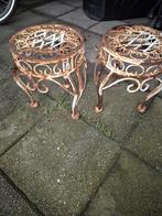 Gietijzeren planten tafeltjes, Ophalen