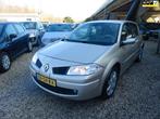 Renault Mégane 2.0-16V T Tech Line, Airco, Parkeersensor, T, 1998 cc, Stof, Gebruikt, 4 cilinders