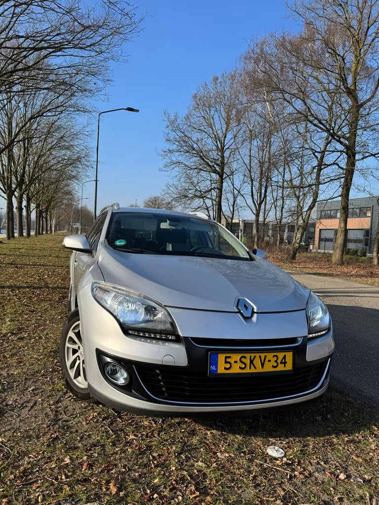 Renault Mégane 1.5 DCI 2013 Grijs Apk tot 2027, Voorwielaandrijving, 4 cilinders, 1283 kg, Origineel Nederlands