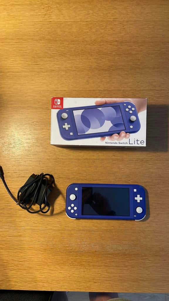 Snel deal Nintendo Switch Lite Blue, Ophalen, Overige kleuren, Zo goed als nieuw