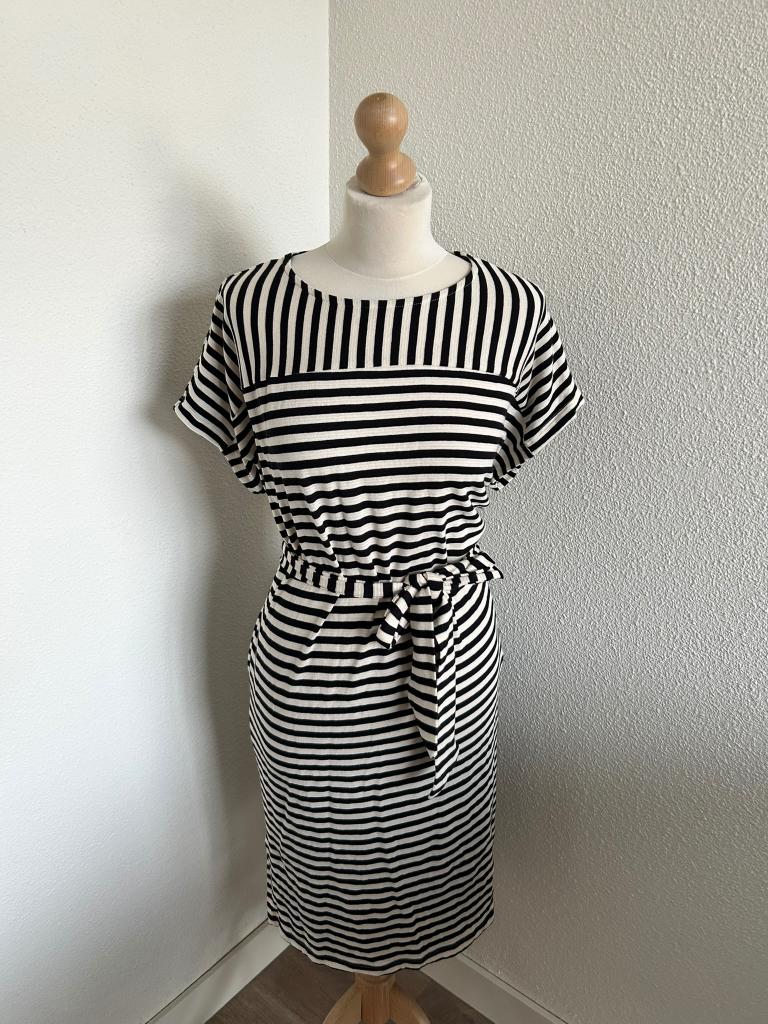 King Louie maat L zwart witte strepen jurk 2505, Kleding | Dames, Zwart, Maat 42/44 (L), Ophalen of Verzenden, Zo goed als nieuw