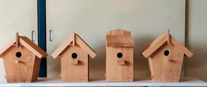 Red cedar vogelhuisjes nestkastjes diverse modellen, Tuin en Terras, Vogelhuisjes en Vogelbaden, Nieuw, Ophalen of Verzenden