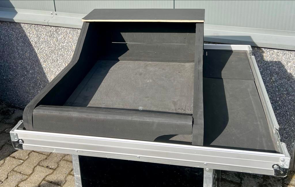 Flightcase Midas M32R met zijvak, Ophalen, Zo goed als nieuw, Overige instrumenten, Flightcase