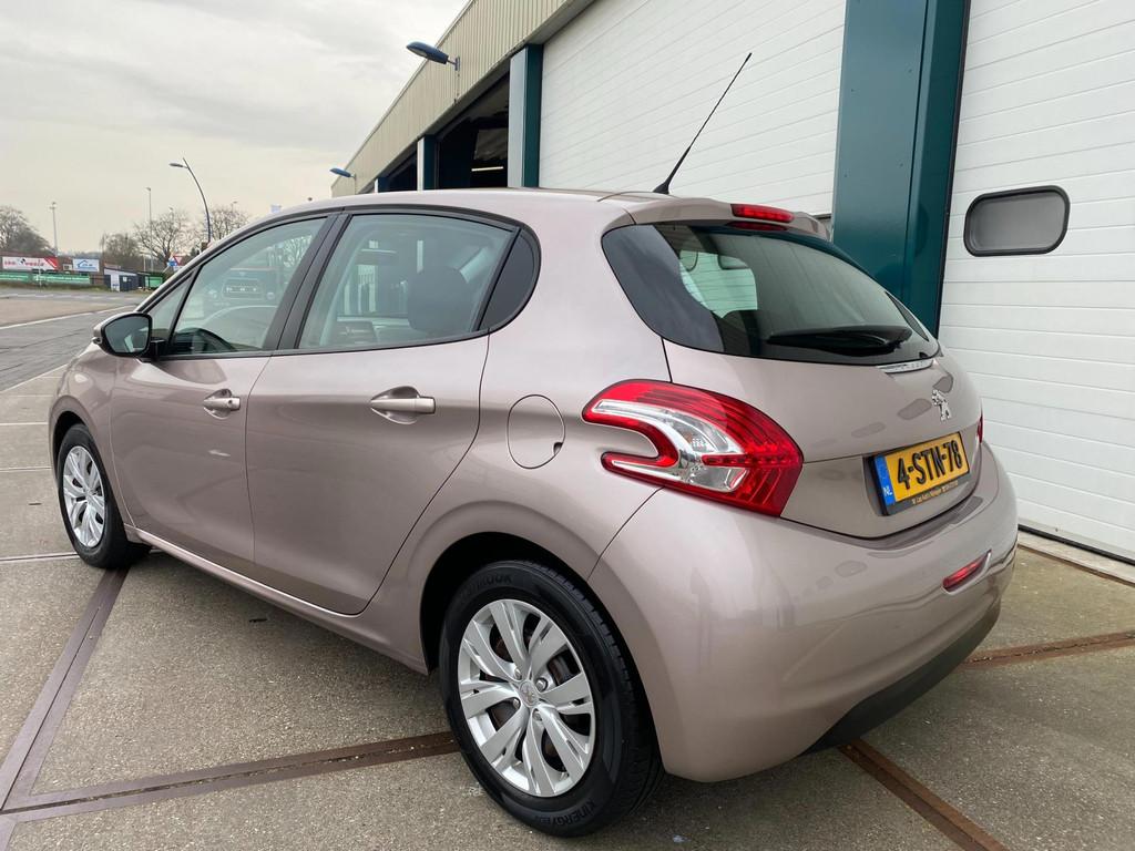 Peugeot 208 1.2 VTi Active Nieuwstaat !, Euro 5, Gebruikt, 31 €/maand, 1199 cc