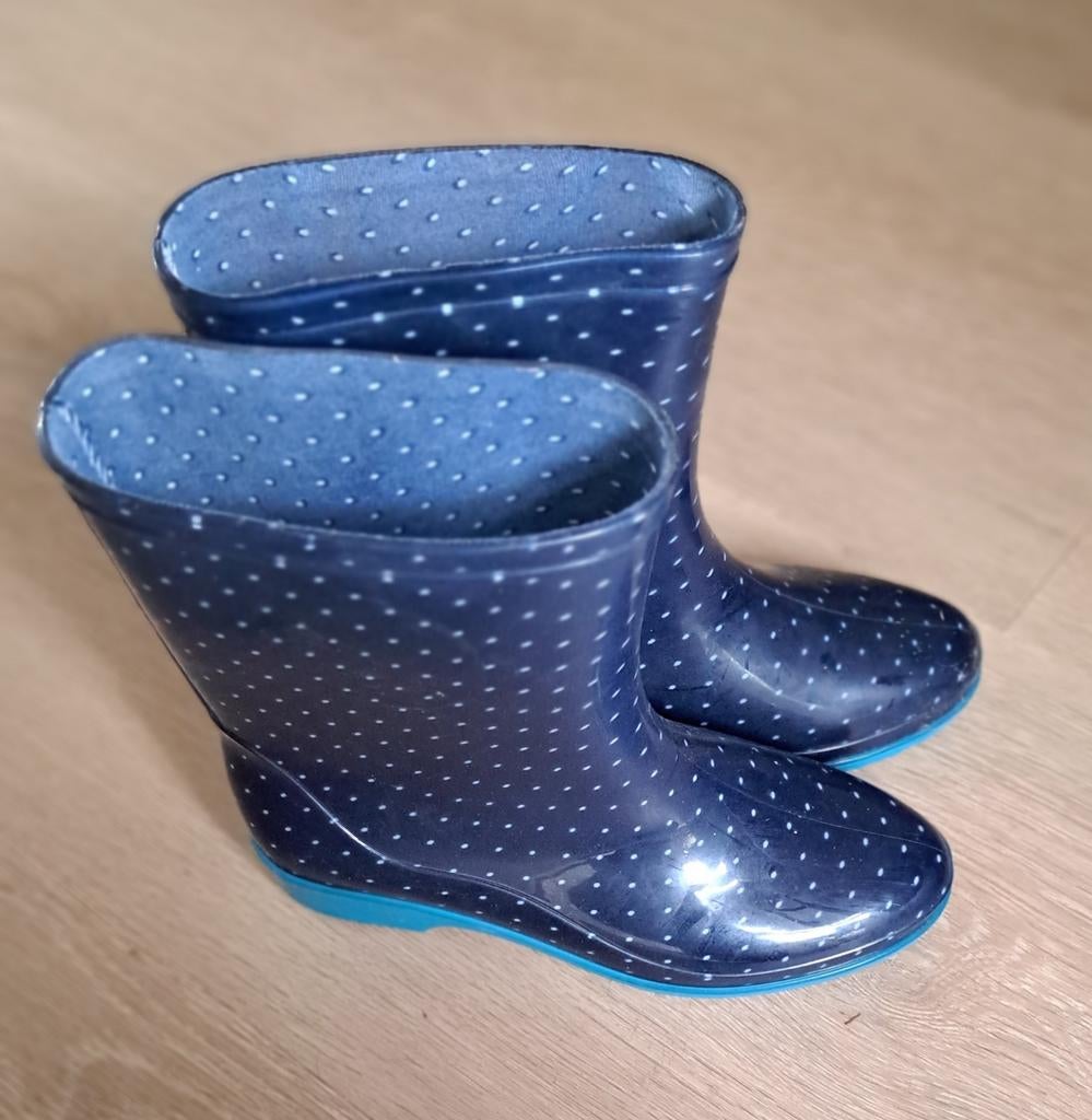 Nieuw dames/  kind regen laarzen maat 39 zie fot.s, Kleding | Dames, Schoenen, Ophalen, Nieuw, Zwart, Hoge laarzen