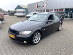 BMW 3-serie Touring 325i leer/navi/trekhaak, Auto's, Achterwielaandrijving, Gebruikt, Zwart, 2497 cc