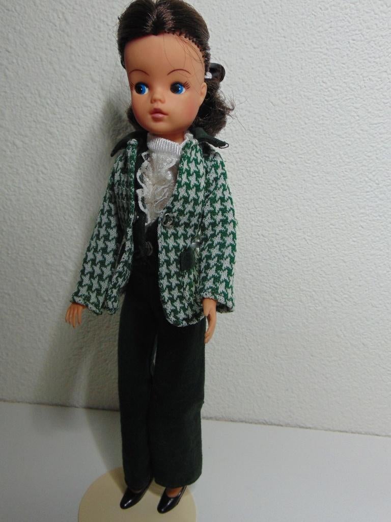Prachtige donker Sindy Barbie pop, Verzamelen, Ophalen of Verzenden, Gebruikt, Pop