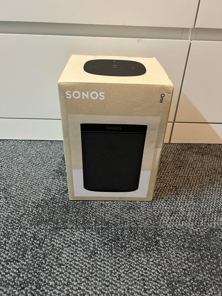 Sonos Era 100 - Zwart + Gratis muurbeugel