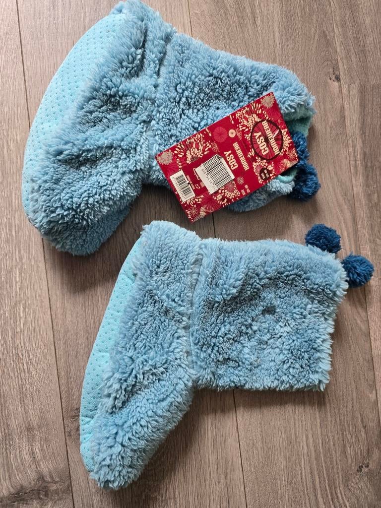 Blauwe dames warme sloffen Cosy, maat 39-40, Nieuw (GB13), Ophalen of Verzenden, Nieuw, Blauw, Pantoffels of Sloffen