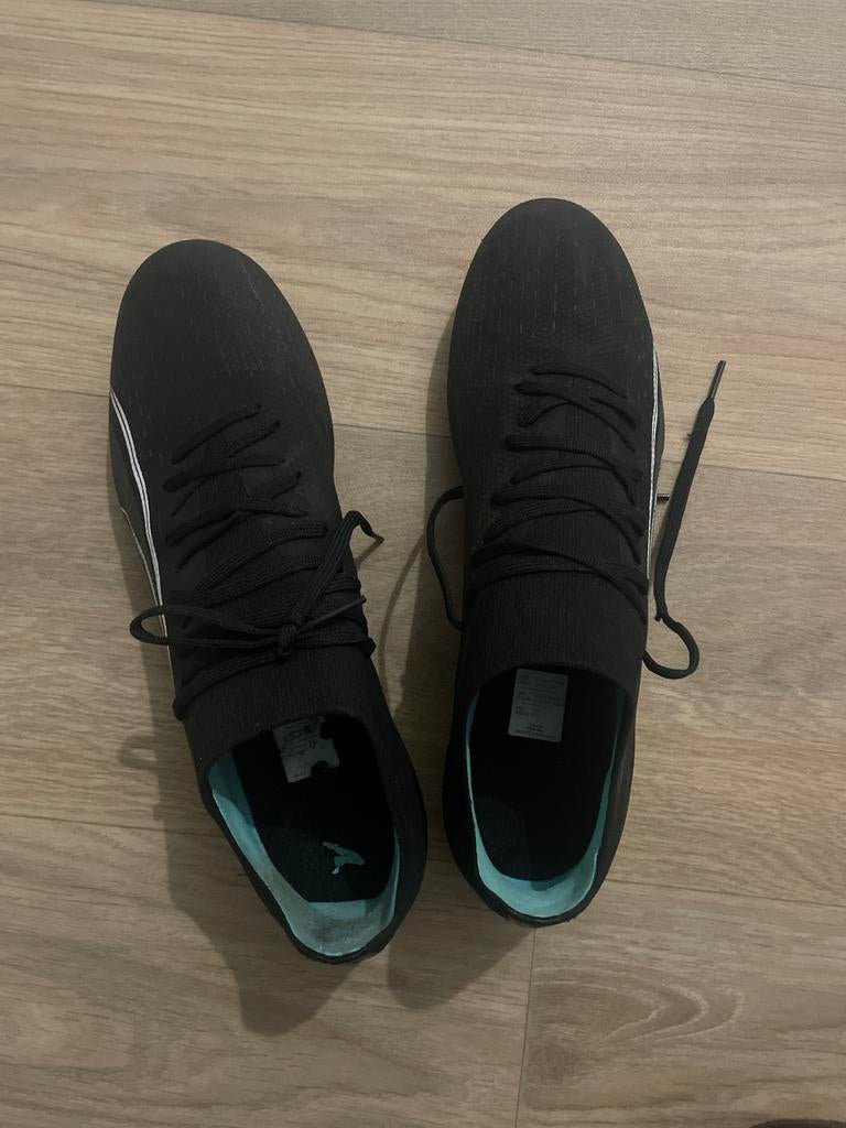 Puma nopen voetbalschoenen maat 46, Sport en Fitness, Voetbal, Maat XS of kleiner, Ophalen of Verzenden, Zo goed als nieuw, Schoenen