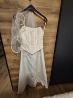 Bruidsjurk 1.50 lang, Lady bird, Ophalen of Verzenden, Gedragen, Trouwjurk