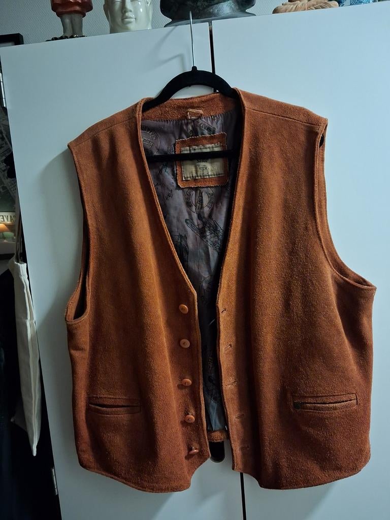 ZGAN heren gilet suède leeren CAMEL avontuur 3 XL, Kleding | Heren, Bodywarmers, Ophalen, Zo goed als nieuw, Overige maten, Bruin