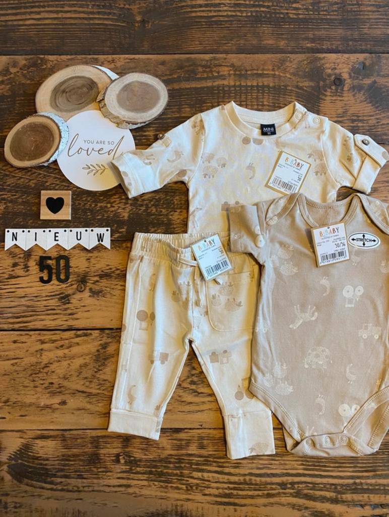 Baby unisex setje wibra shirtje broekje romper maat 50, Ophalen of Verzenden, Nieuw, Jongetje of Meisje, Setje