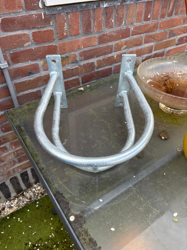 Beugel voor een waterbak, Ophalen of Verzenden, Nieuw, Overige soorten