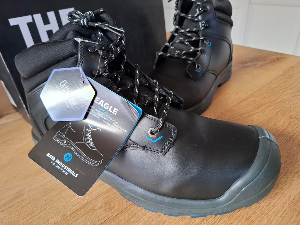 Nieuwe werkschoenen maat 45 The Safety Shoe € 60 ophalen., Ophalen, Nieuw