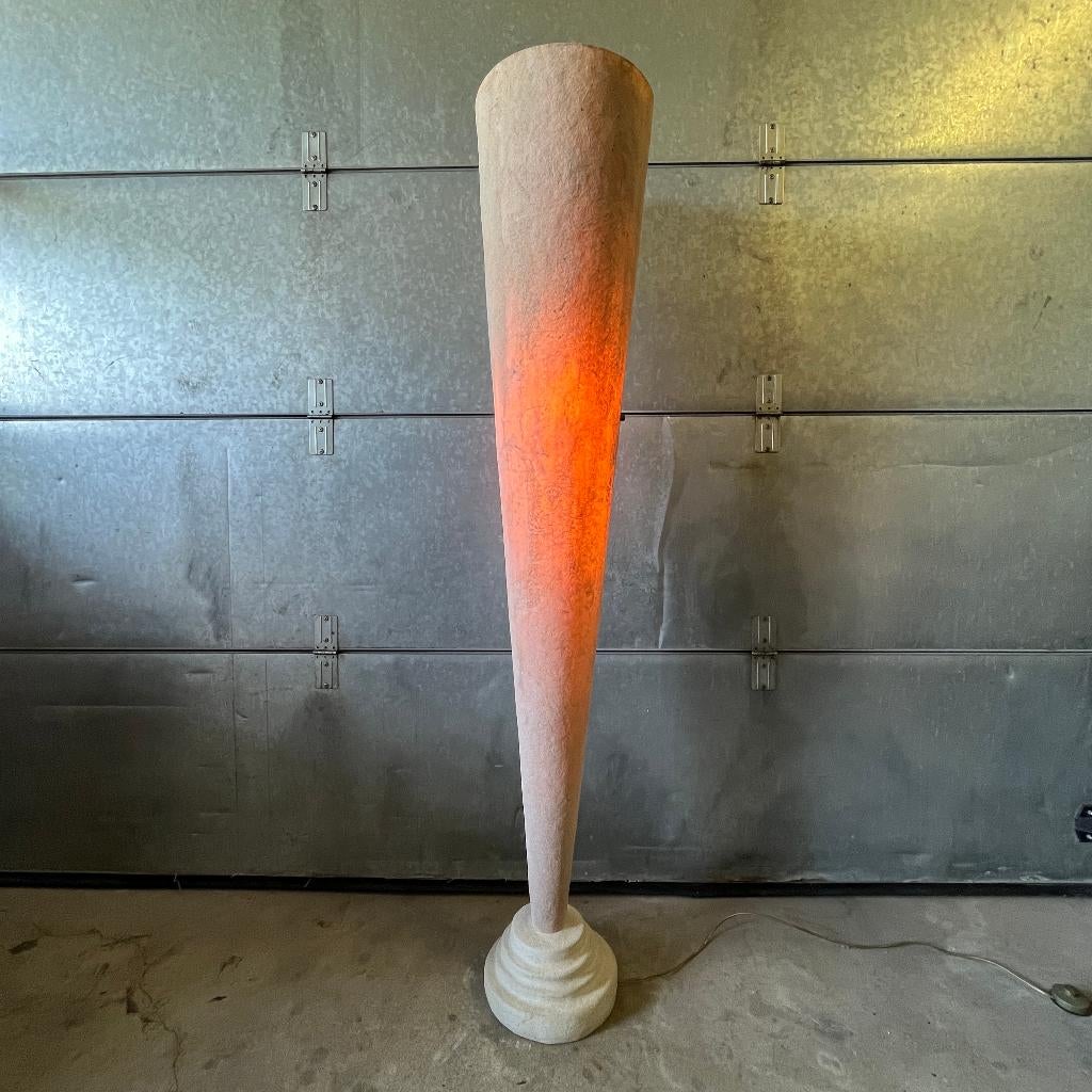 Dutch design fiberglas vloerlamp 3A Interieur Amsterdam, Huis en Inrichting, Lampen | Vloerlampen, Ophalen, Gebruikt, Fiberglas